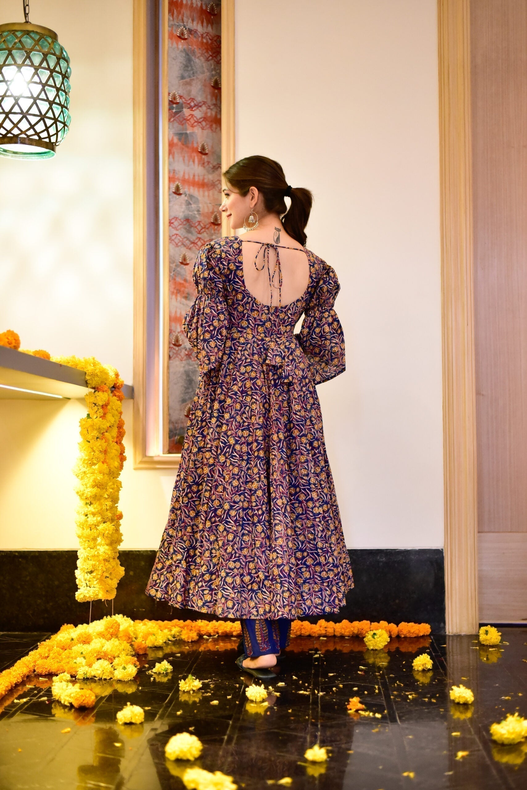 blue burst floral suit set