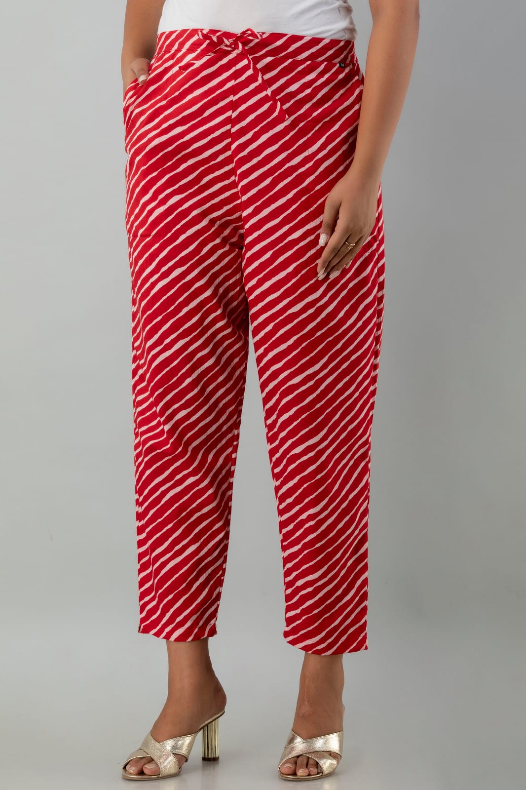 Ethnic Red Bandhej Leheriya Breathable Relaxing Fit Cotton Suit (3 piece)