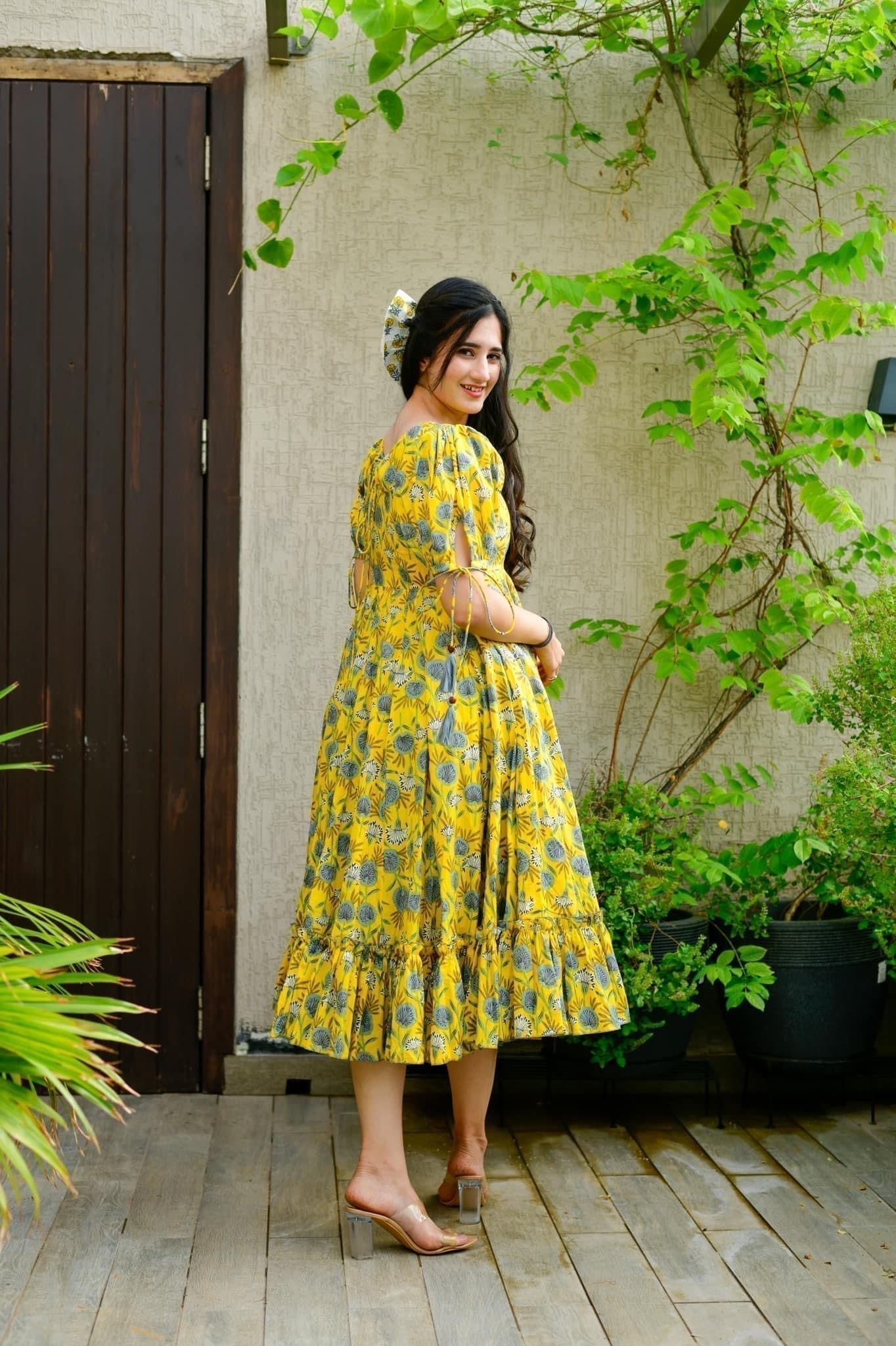 daisy yellow cotton dress
